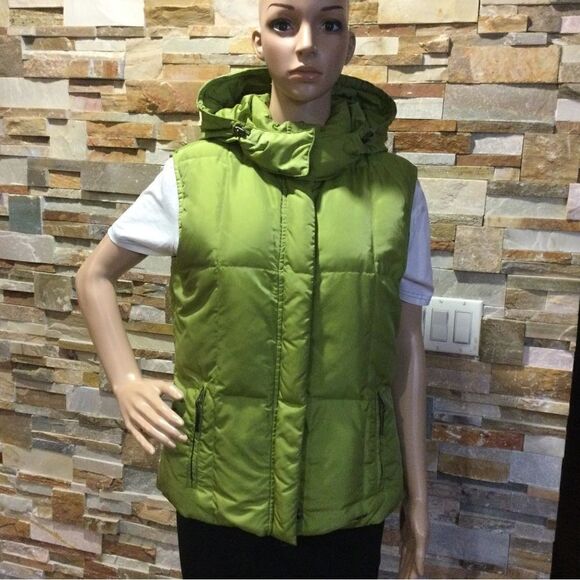WEEKEND MAX MARA Reversible Puffer Vest - Picture 1 of 16